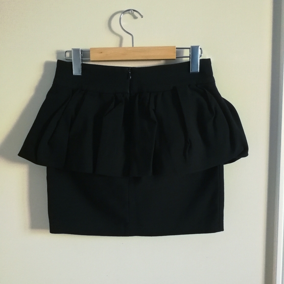 ZARA peplum miniskirt S - Picture 2 of 2